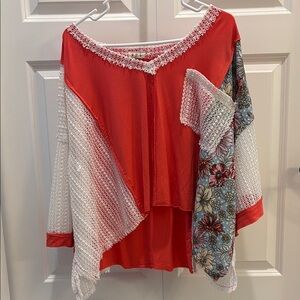 POL NWOT Women's Red and White Floral Patchwork Top